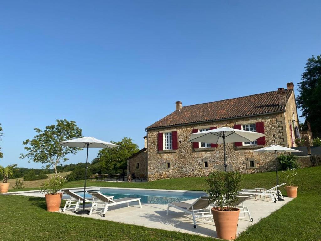 Domaine De Cazal - Gite 2 Pers Avec Piscine Au Coeur De 26 Hectares De Nature Preservee 圣西普里安 外观 照片