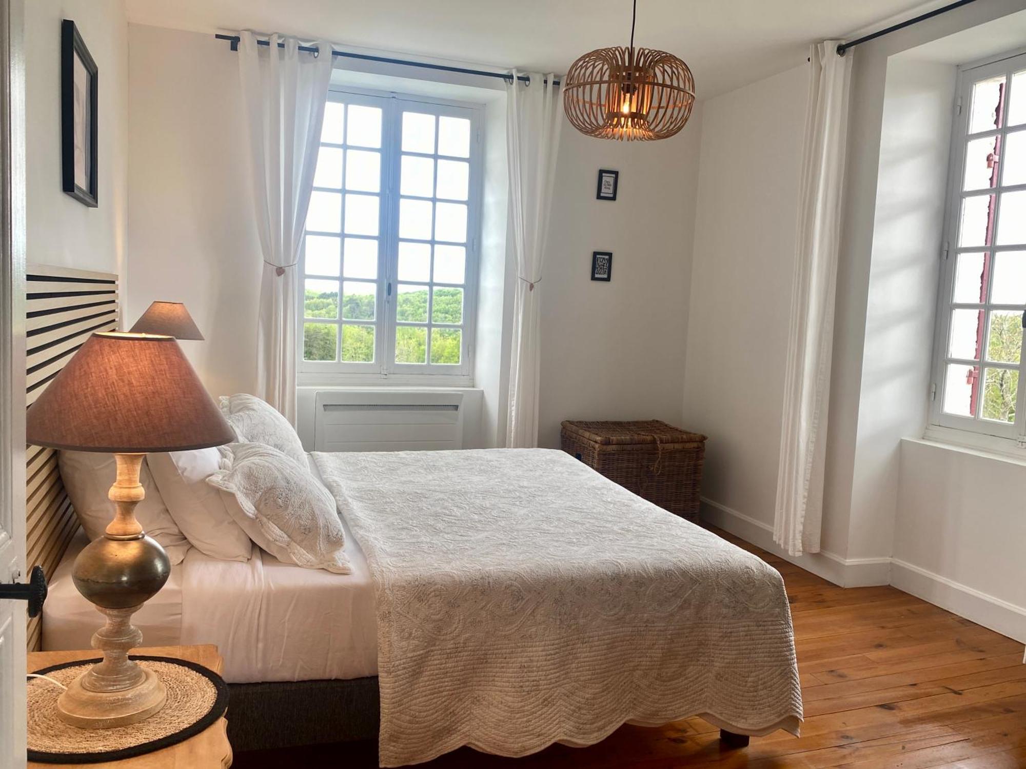 Domaine De Cazal - Gite 2 Pers Avec Piscine Au Coeur De 26 Hectares De Nature Preservee 圣西普里安 外观 照片